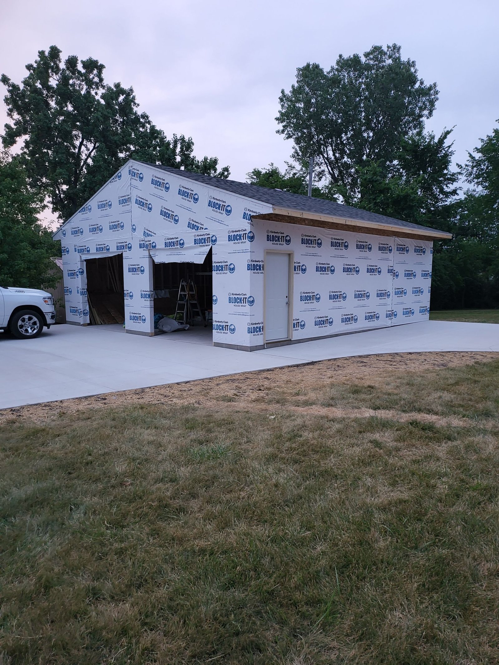 Custom balcony and deck build
